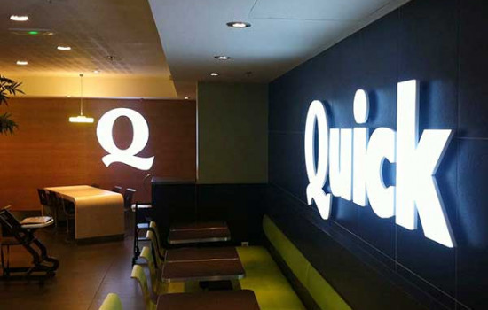 Logos und Schriftzüge, Leuchtbuchstaben, Leuchtreklame Leuchtreklame-Lichtwerbung