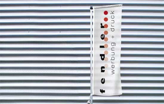 Flexibler Werbe- und Fahnenmast Teleskopmasten Clic-Clac – Flexibler Werbe- und Fahnenmast